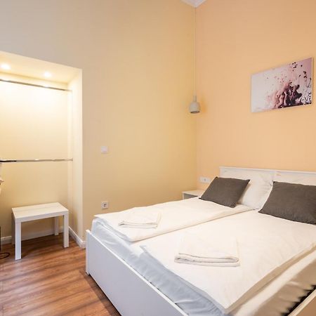 K87- Boutique Apartments, Best Location. By Bqa Budapest Bilik gambar