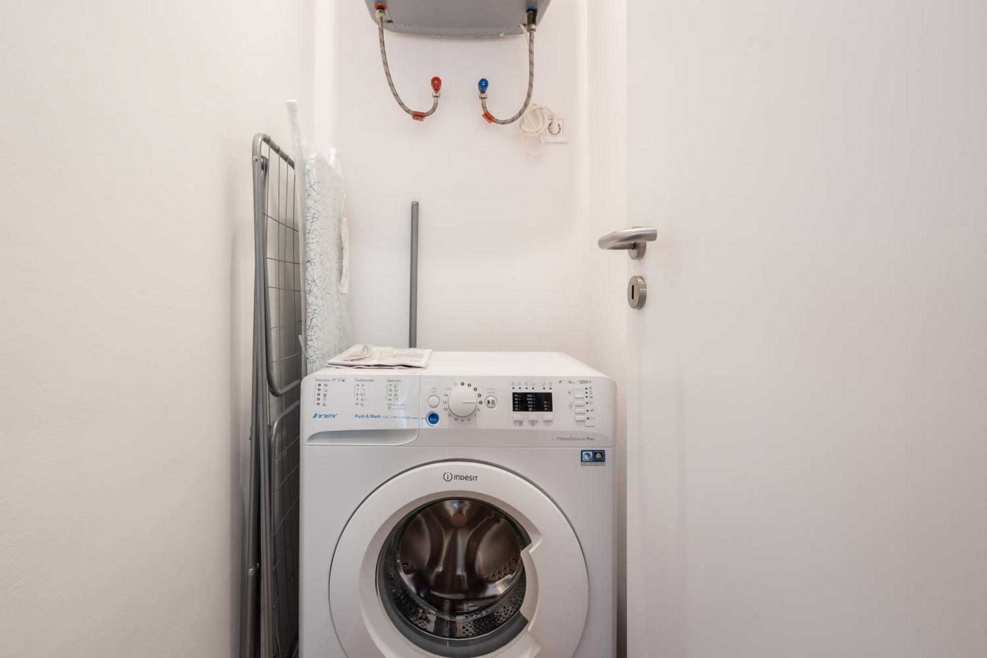 K87- Boutique Apartments, Best Location. By Bqa Budapest Bilik gambar