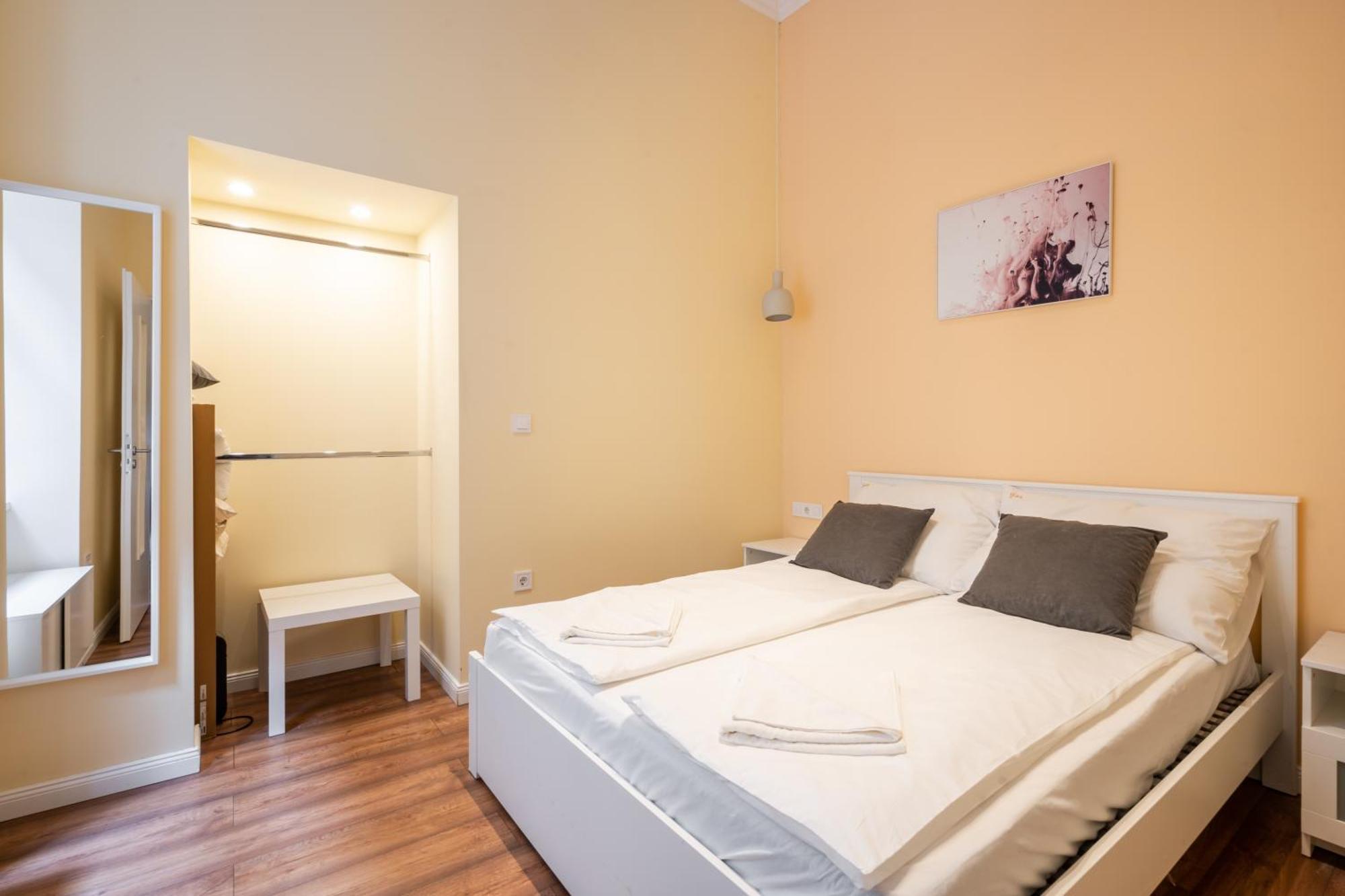 K87- Boutique Apartments, Best Location. By Bqa Budapest Bilik gambar